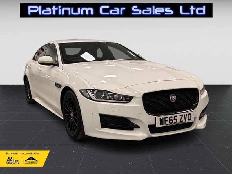 Used Jaguar XE R-Sport 2015 White Sedan