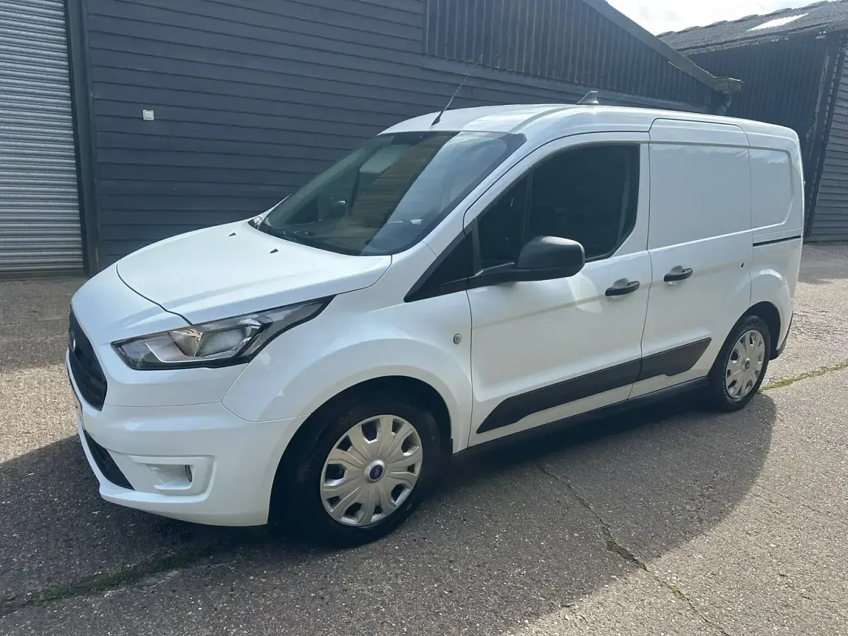 Used Ford Transit Connect 100 HP (73 kW) 2022 White MPV