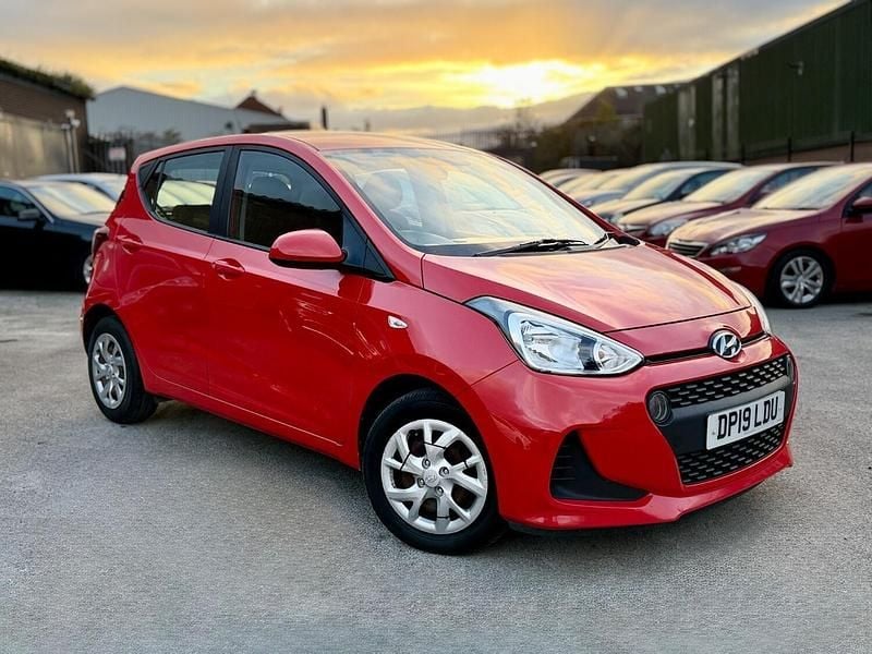 Red Used 2019 Hyundai i10 SE Hatchback | £4,990 (Super price) - Image 1/4