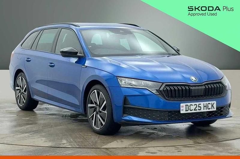 Used Skoda Octavia SportLine 147 HP (108 kW) 2025 Blue Estate