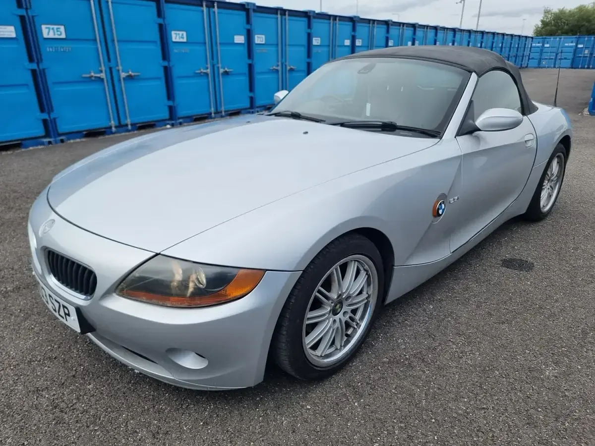 Used BMW Z4 192 HP (141 kW) 2003 Silver Cabriolet