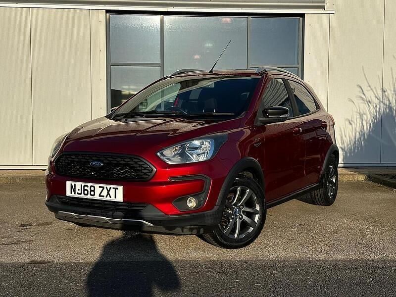 Used Ford Ka Plus Active 85 HP (62 kW) 2018 Red Hatchback