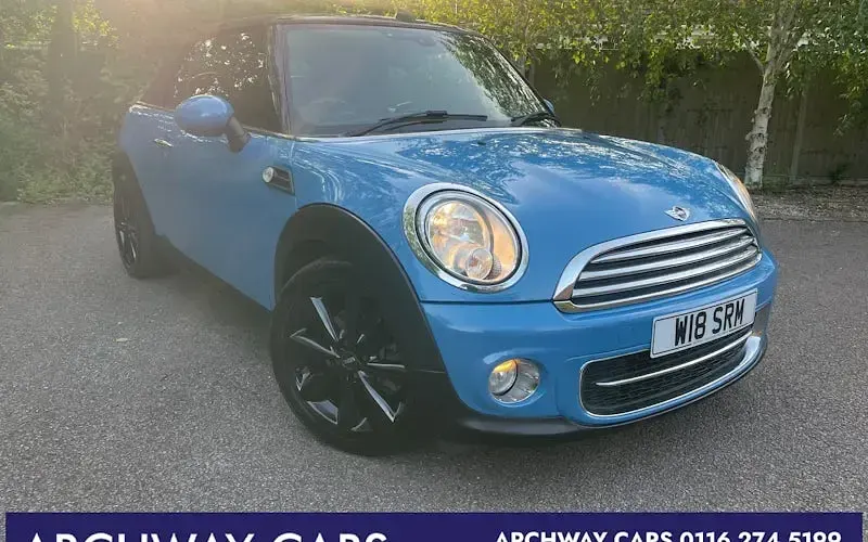 Begagnad Mini Cooper D Cabriolet 111 HK (81 kW) 2015 Cab