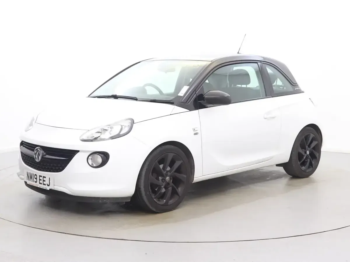 Second-hand Vauxhall Adam 70 CP (51 kW) 2019 Alb Hatchback