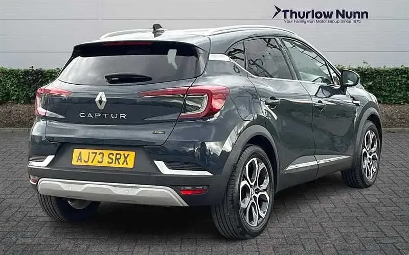 Used Renault Captur Techno 145 HP (106 kW) 2024 Blue SUV