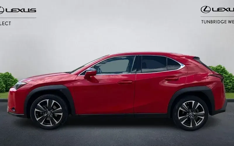 Used Lexus UX 184 HP (135 kW) 2023 Red SUV