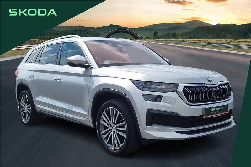 Silver Used 2022 Skoda Kodiaq LAURIN & KLEMENT SUV | £34,399 (Expensive) - Image 1/4