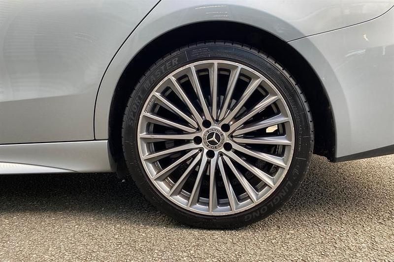 Used Mercedes C300 AMG Line Premium 265 HP (194 kW) 2025 High tech silver Sedan