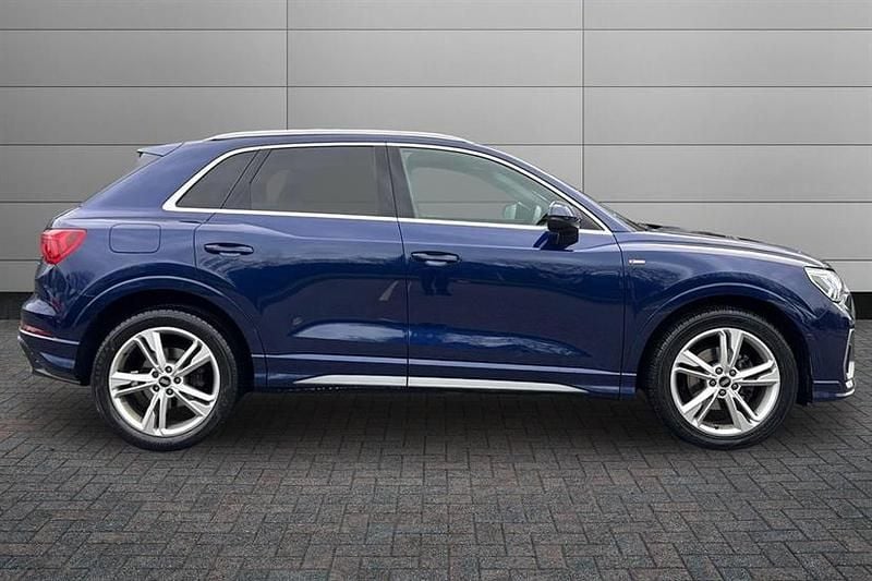 Used Audi Q3 S-Line 150 HP (110 kW) 2022 Blue SUV