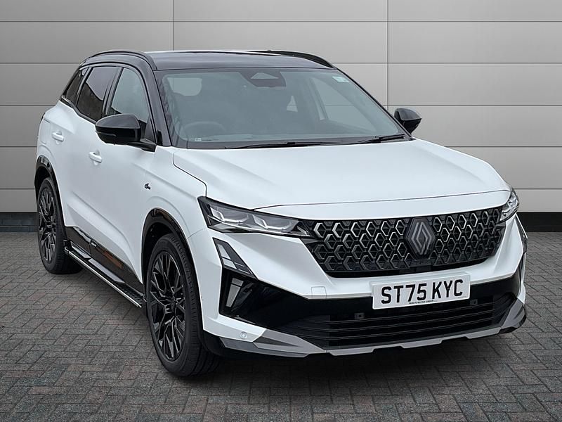 New Renault Austral Iconic Esprit Alpine 200 HP (147 kW) 2025 Special two tone  matte satin pearl white with di  SUV