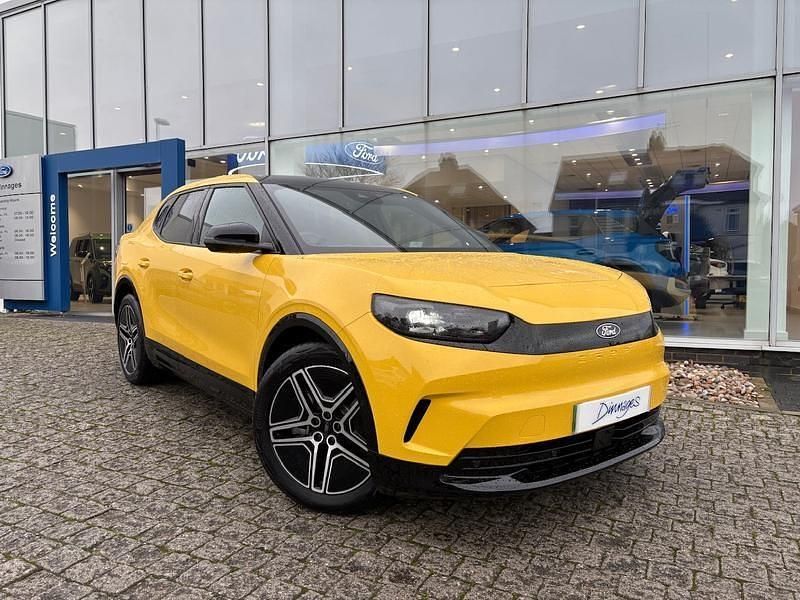 New Ford Capri Premium 210 kW (286 HP) 2025 Yellow Hatchback