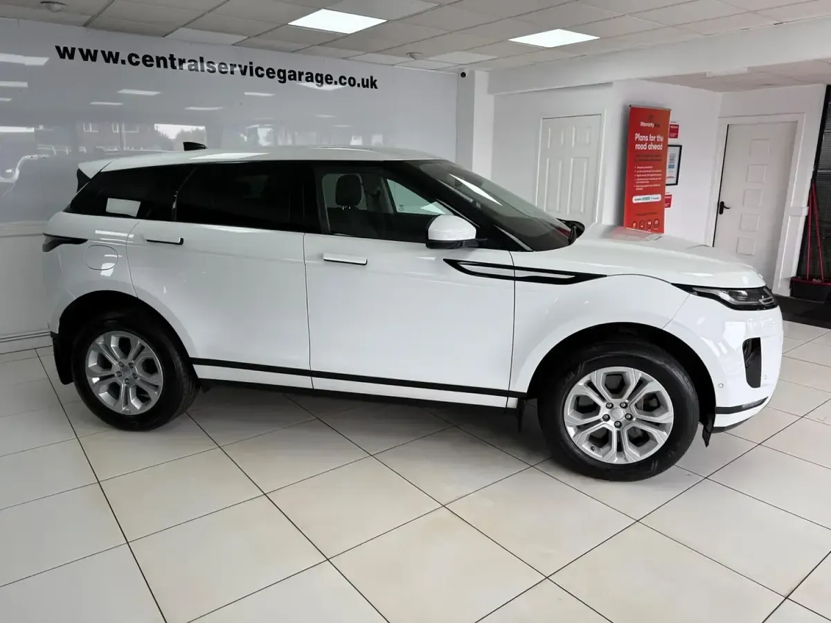 Used Land Rover Range Rover evoque SE 2020 White SUV