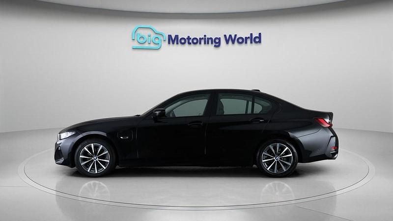 Used BMW 330e Sport Line 292 HP (214 kW) 2022 Black Sedan