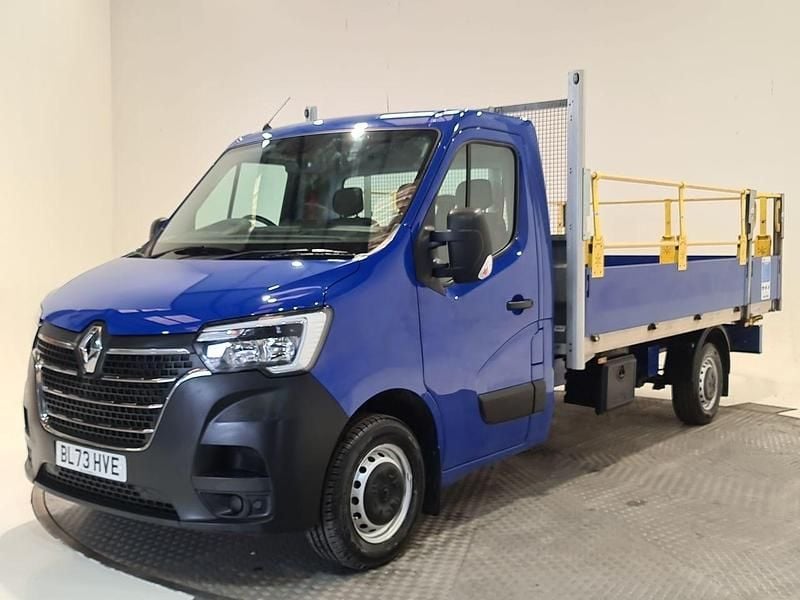 Used Renault Master 145 HP (106 kW) 2024 Blue MPV