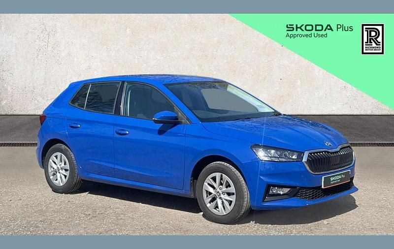 Used Skoda Fabia Comfort 94 HP (69 kW) 2023 Blue Hatchback