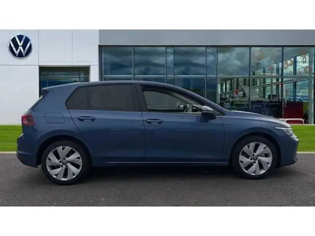 Used VW Golf VIII 150 HP (110 kW) 2024