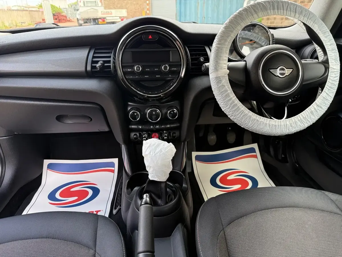 Used Mini ONE Hatch 102 HP (75 kW) 2014 Blue Hatchback