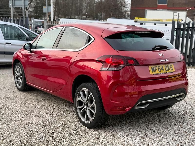 Used Citroën DS4 Start 115 HP (84 kW) 2014 Red Hatchback