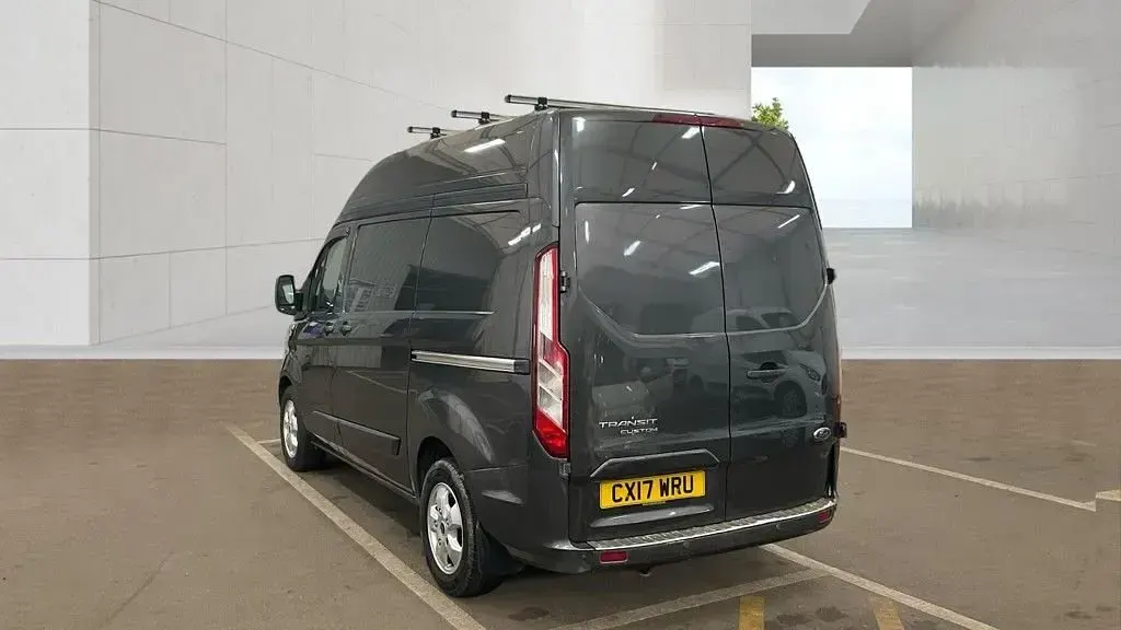 Used Ford Transit Custom Limited 130 HP (95 kW) 2017 Grey Van