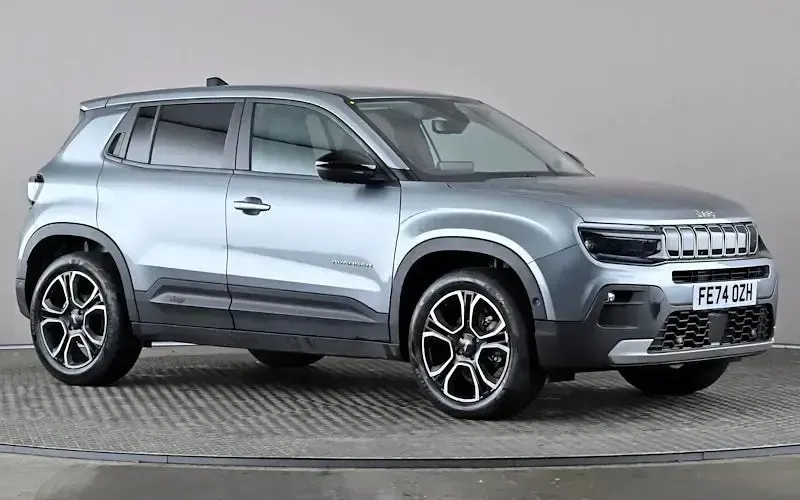 Usado Jeep Avenger Summit 101 HP (74 kW) 2026 SUV