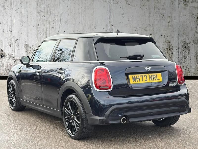 Used Mini Cooper Exclusive 134 HP (98 kW) 2024 Black Hatchback