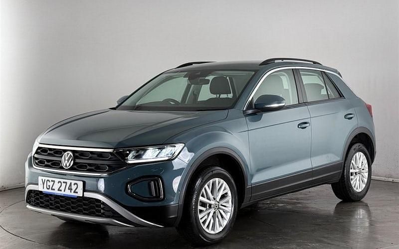 Used VW T-Roc Life 150 HP (110 kW) 2025 SUV