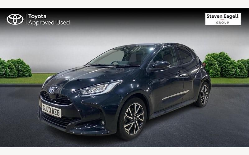 Used Toyota Yaris Hybrid Design 116 HP (85 kW) 2025 Hatchback