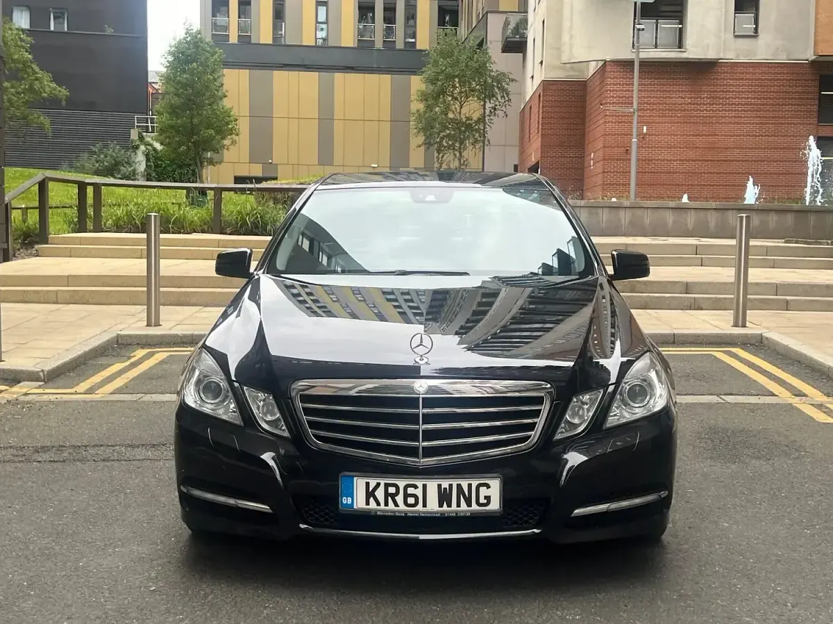 Used Mercedes E250 Avantgarde 2012 Black Sedan