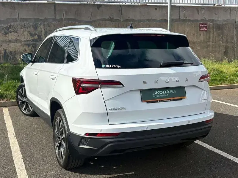 Used Skoda Karoq SE L 150 HP (110 kW) 2024 White SUV