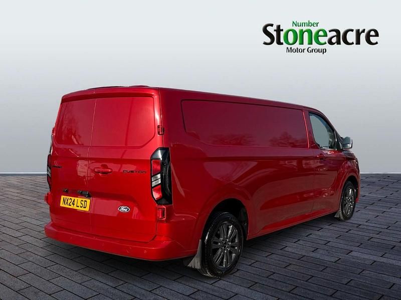 Used Ford Transit Custom Limited 136 HP (100 kW) 2024 Red Van