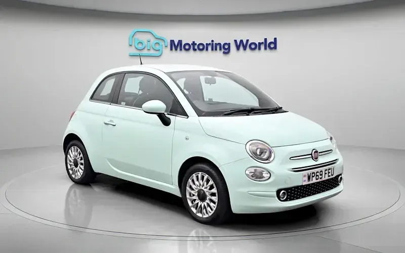 Used Fiat 500 Lounge 69 HP (50 kW) 2019 Green Hatchback