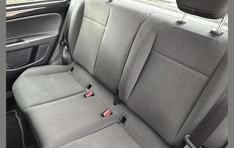 Used VW up! 58 HP (42 kW) 2020 Black Hatchback