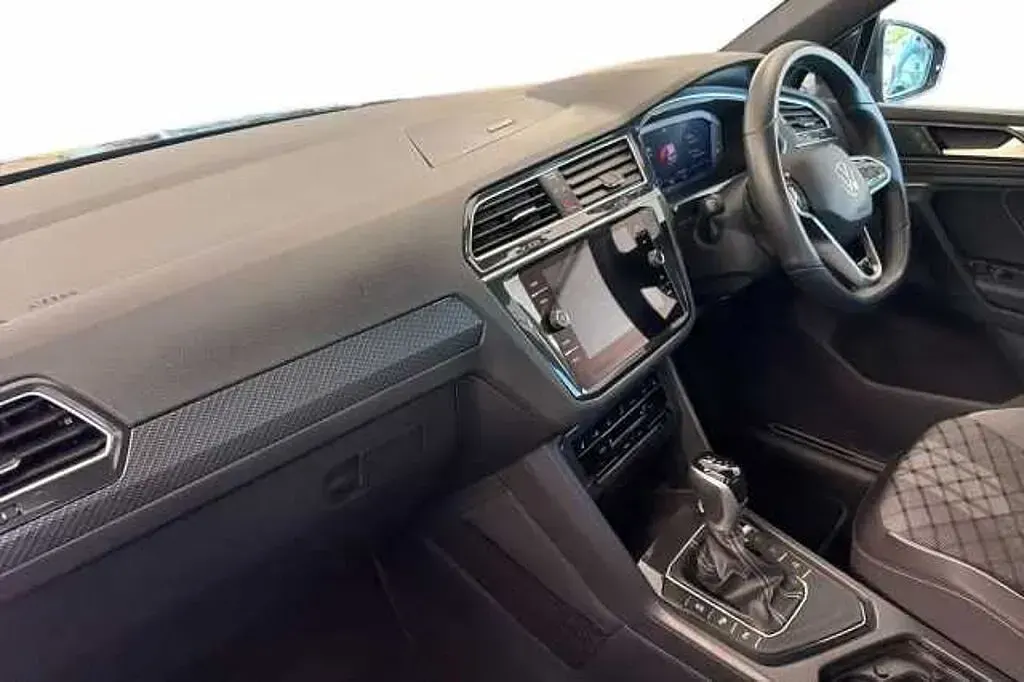 Used VW Tiguan 150 HP (110 kW) 2024 SUV