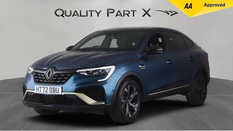Begagnad Renault Arkana Engineered 2023 Blå SUV