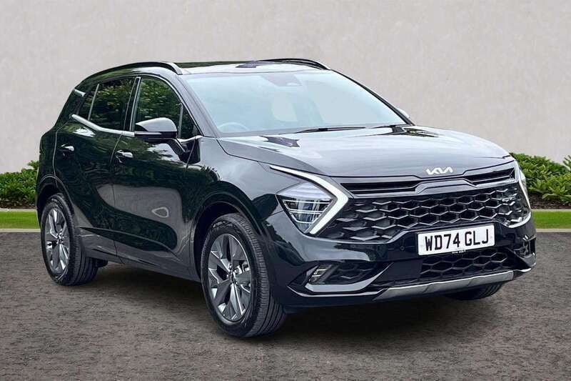 Black Used 2025 Kia Sportage 2 SUV | £34,010 (Fair price) - Image 1/3