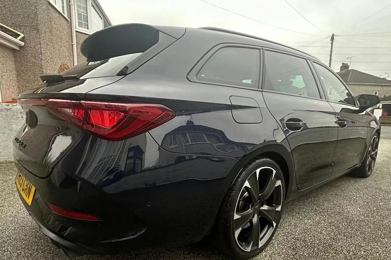 Used Cupra Leon VZ2 2023 Blue Estate