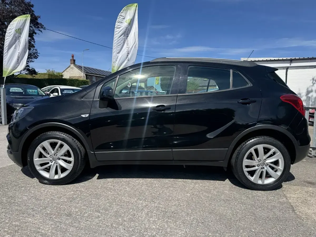 Used Vauxhall Mokka X Active 115 HP (84 kW) 2017 Black SUV