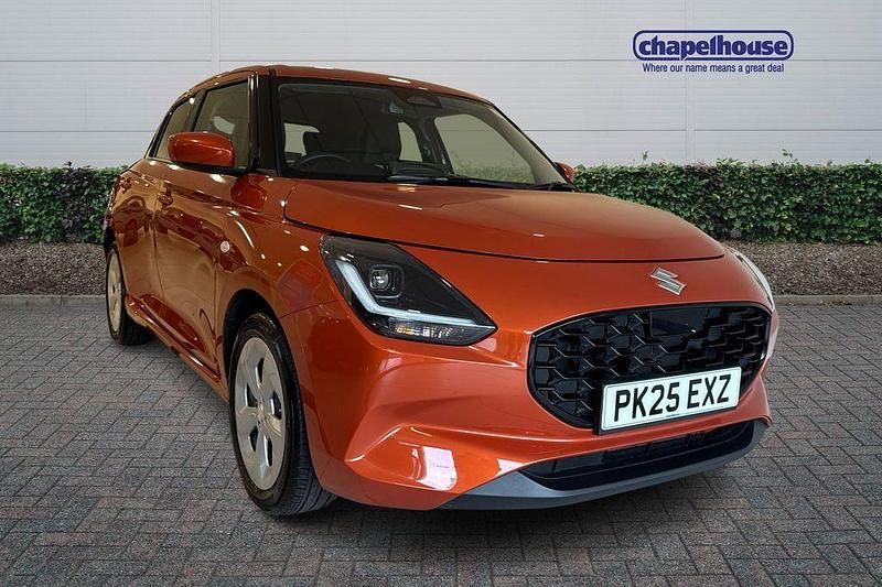 Used 2025 Suzuki Swift Hatchback | £18,495 (Fair price) - Image 1/4