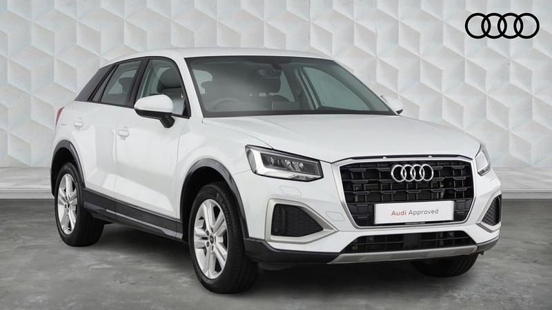 Used Audi Q2 Sport 150 HP (110 kW) 2024 Glacier white SUV