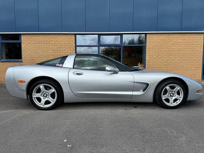 Used Chevrolet Corvette 1997 Silver Coupe