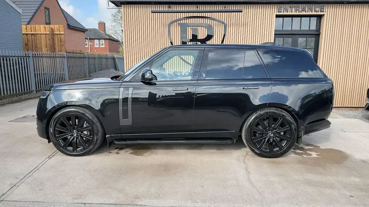 Used Land Rover Range Rover SE 2022 Black SUV