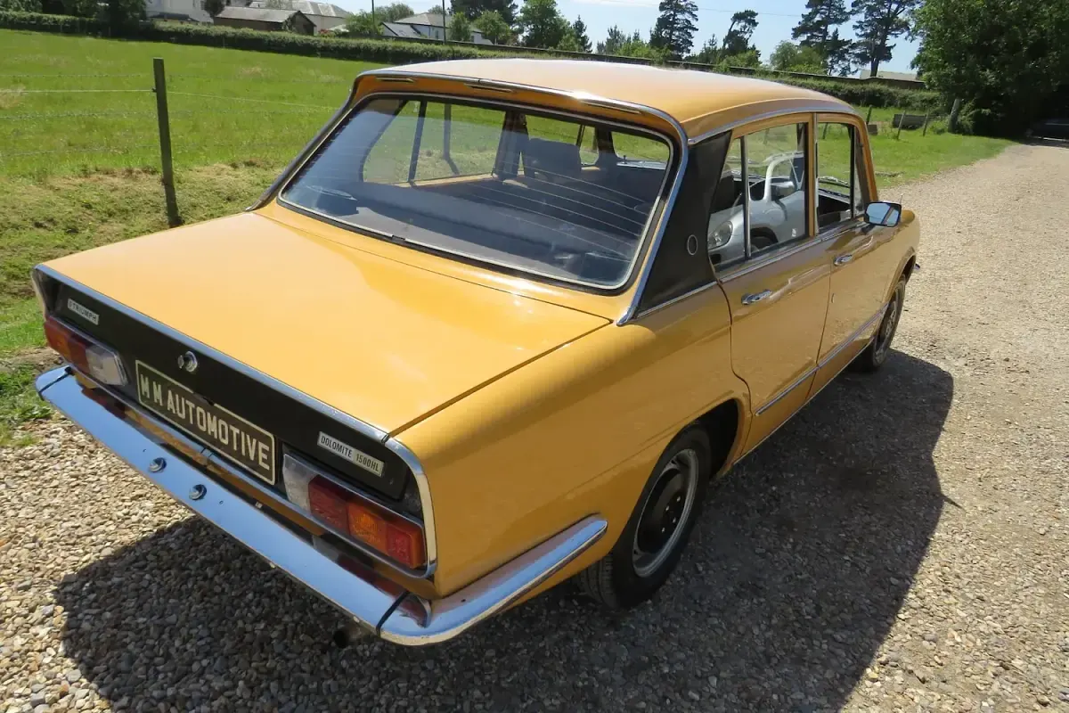 Used Triumph Dolomite 72 HP (52 kW) 1978 Orange Sedan