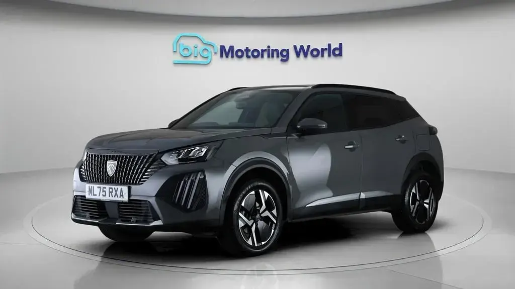 Used Peugeot 2008 Allure 101 HP (74 kW) 2024 Grey SUV