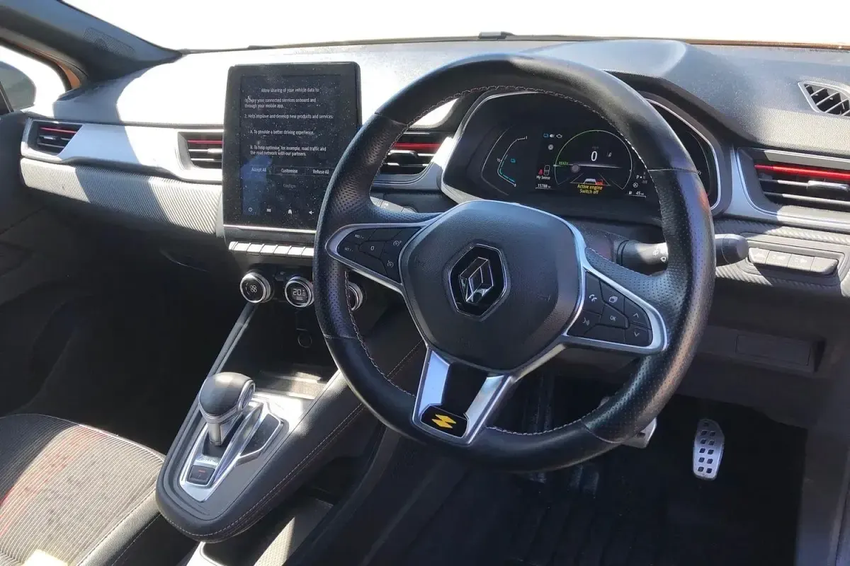 Usado Renault Captur R.S. 143 HP (105 kW) 2021 Laranja SUV