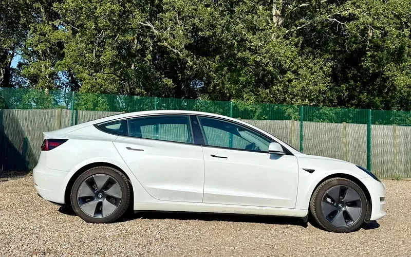 Used Tesla Model 3 Long Range AWD 366 kW (498 HP) 2023 White Sedan
