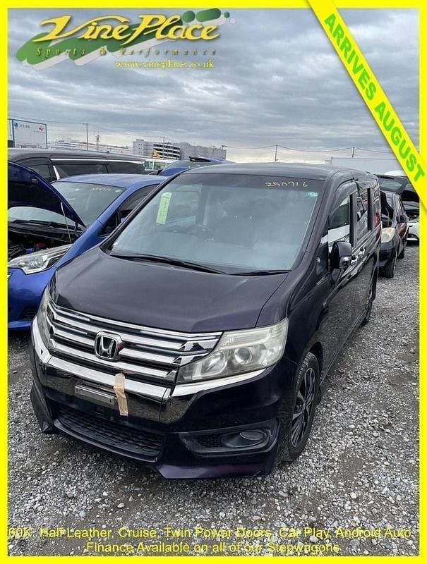 Purple Used 2014 Honda Stepwgn Cool MPV | £12,999 (Fair price) - Image 1/3