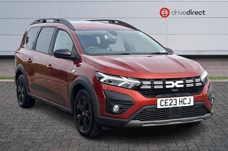 Used Dacia Jogger Extreme 110 HP (80 kW) 2023 Brown MPV