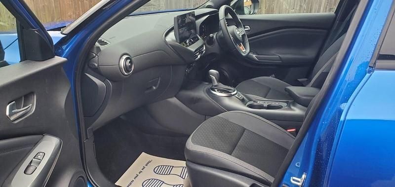 New Nissan Juke N-Connecta 143 HP (105 kW) 2025 Blue SUV