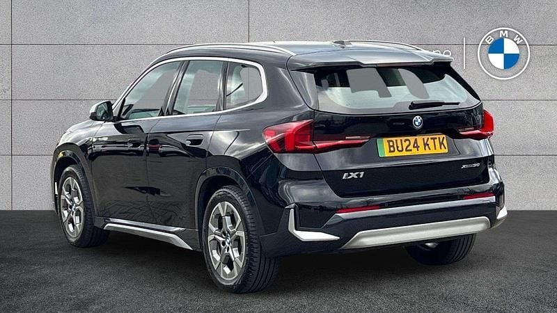 Usado BMW iX1 xLine 227 kW (309 HP) 2024 Preto SUV