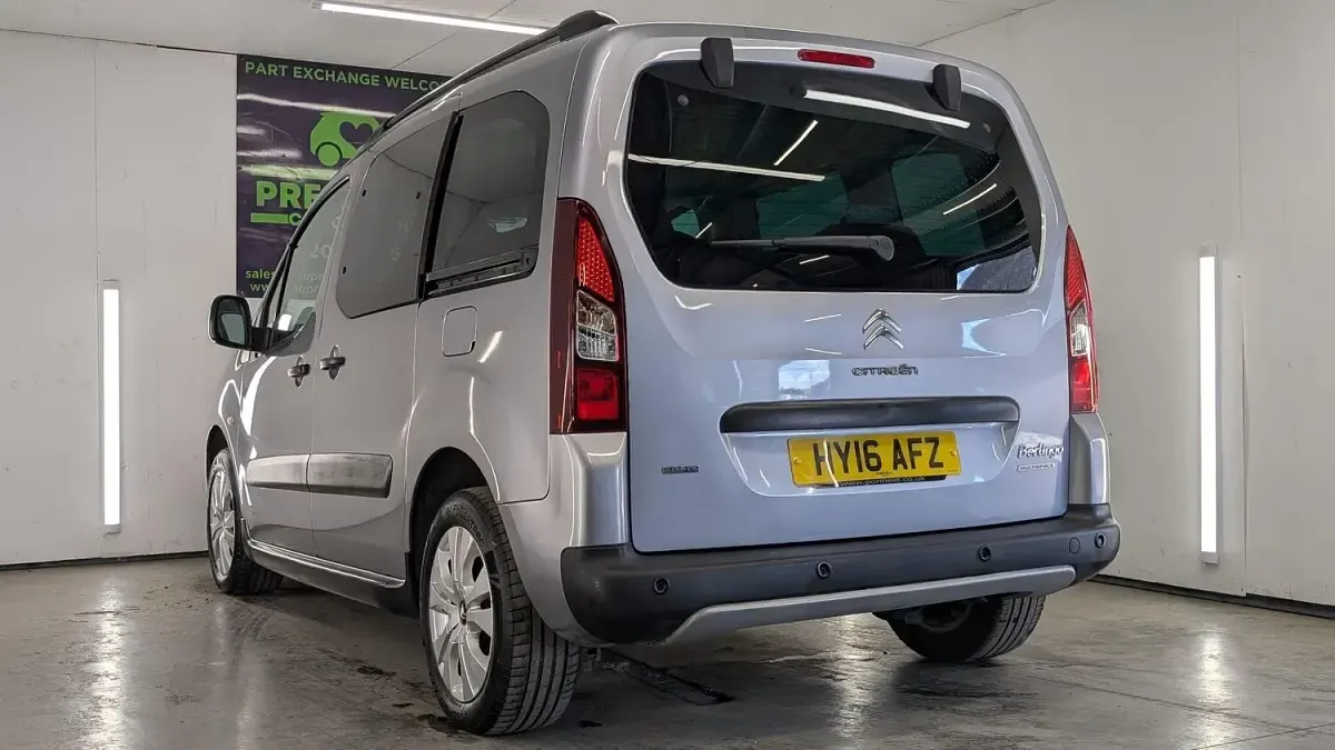 Used Citroën Berlingo XTR 100 HP (73 kW) 2016 Grey MPV